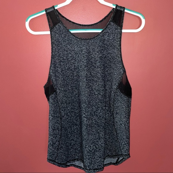 lululemon athletica Tops - Lululemon Sculpt Tank II Soundwave White Black